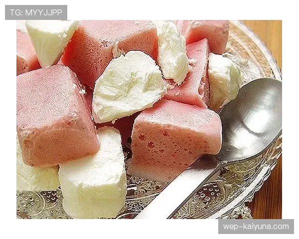 特雷·杨家的冰箱里只放蛋白粉和冰块？